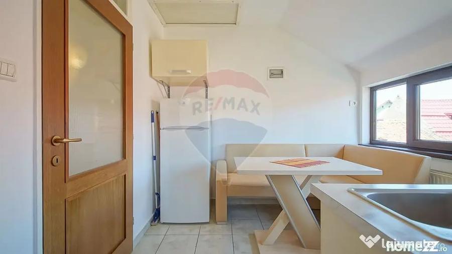 Casă cu 4 camere cu Teren 117 Mp în Brașovul Vechi
