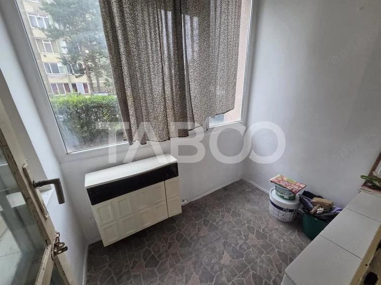 Garsonieră decomandată în Central