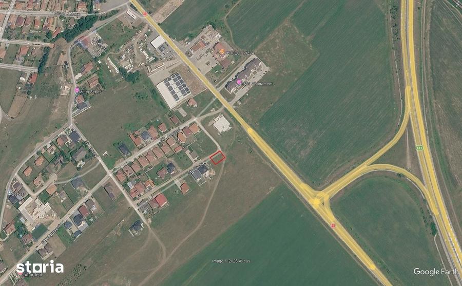 Teren de 452 mp, în Central