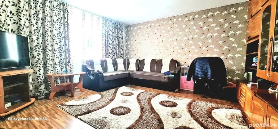 Casă cu 3 camere cu Teren 250 Mp în Hunedoara