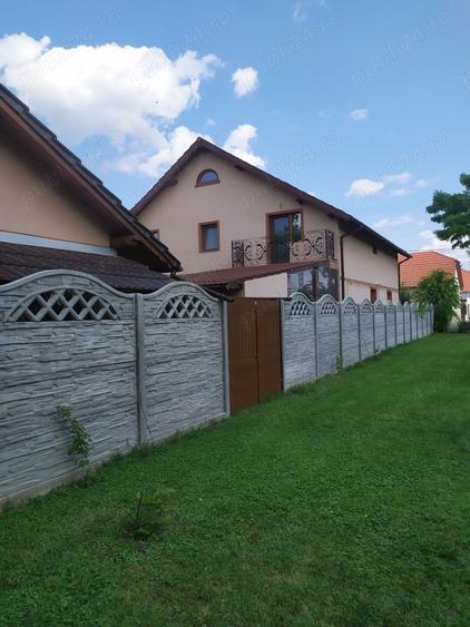 Casă cu 6 camere în Central