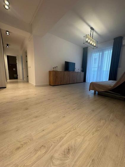 Apartament cu 2 camere decomandat, mobilat în Străulești