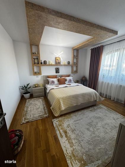 Casă cu 4 camere cu Teren 600 Mp în Central