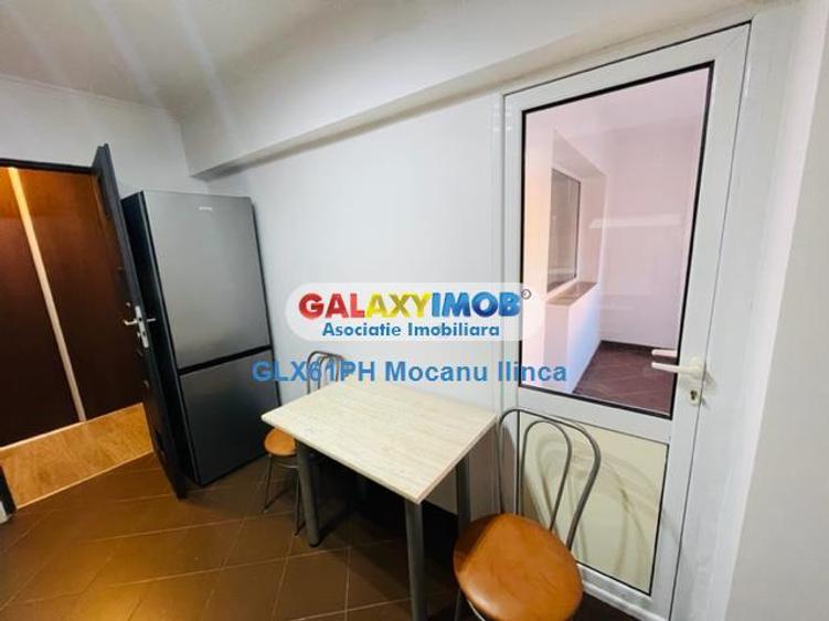 Apartament cu 2 camere decomandat, mobilat în Republicii