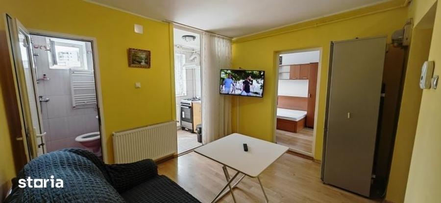 Apartament cu 2 camere în Centrul Civic