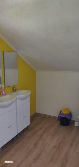 Casă cu 4 camere cu Teren 755 Mp în Feleacu