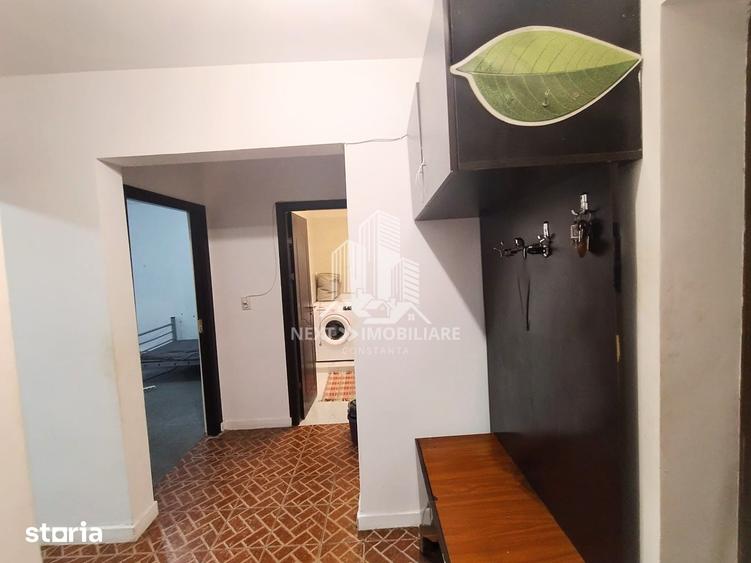 Apartament cu 2 camere decomandat în CET