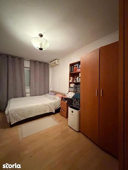 Apartament cu 3 camere decomandat în Decebal