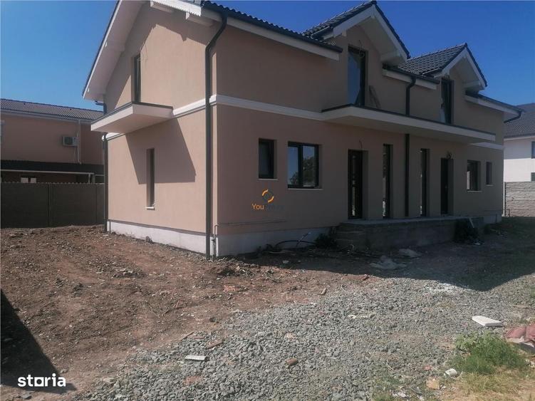 Casă cu 4 camere în Sânandrei