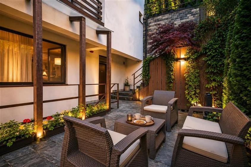 Hotel/Pensiune, de 280 mp, în Drumul Poienii