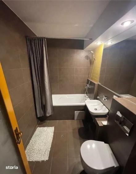 Apartament cu 3 camere decomandat în Andrei Mureșanu