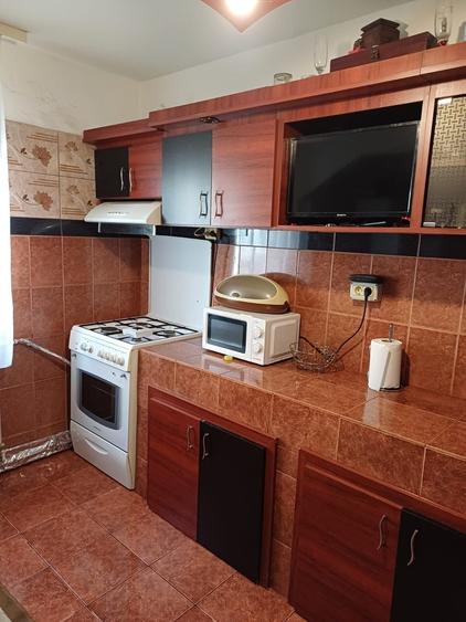 Apartament cu 2 camere decomandat în Luncă