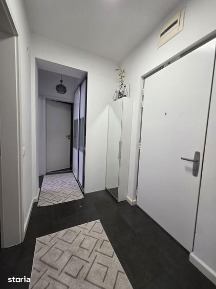 Apartament cu 2 camere decomandat în Central — fotografia 1