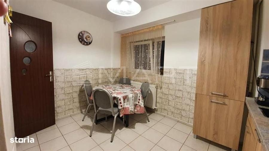 Apartament cu 2 camere decomandat în Vasile Aaron