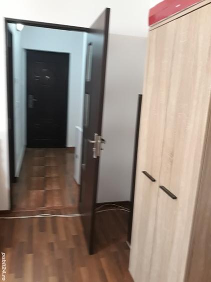 Garsonieră decomandată în Petros