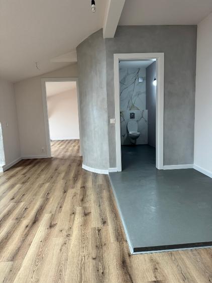 Apartament cu 2 camere decomandat în Străulești