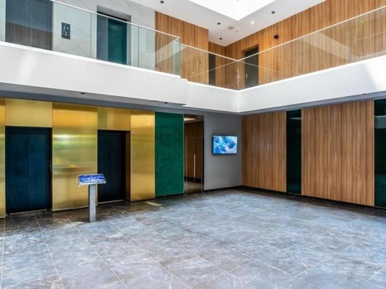 Apartament cu 2 camere decomandat, mobilat în Sisești