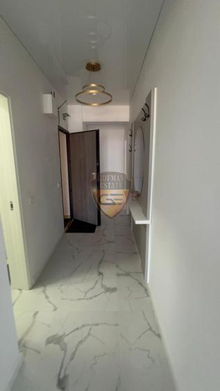 Apartament cu 3 camere decomandat, mobilat în Mamaia-Sat