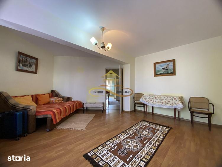 Apartament cu 2 camere decomandat în Central