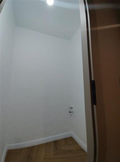 Apartament cu 3 camere decomandat în Zimbru