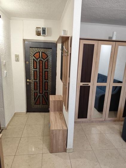 Garsonieră decomandată în Brâncoveanu