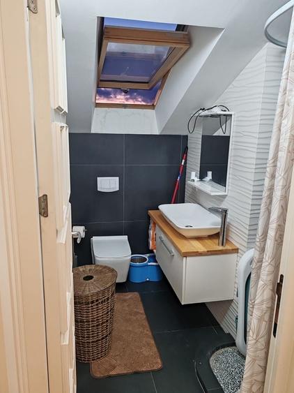 Apartament cu 3 camere decomandat în Valea Lupului