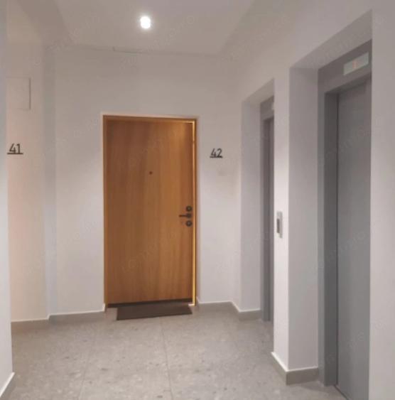 Apartament cu 2 camere semidecomandat în Dămăroaia