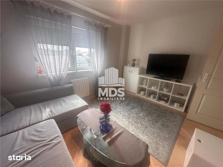 Apartament cu 3 camere decomandat, mobilat în Steaua
