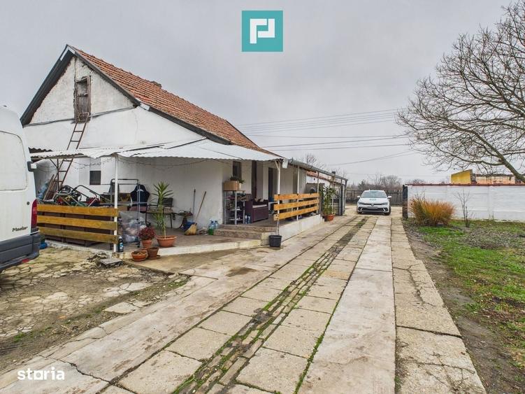 Casă cu 2 camere în Iratoșu