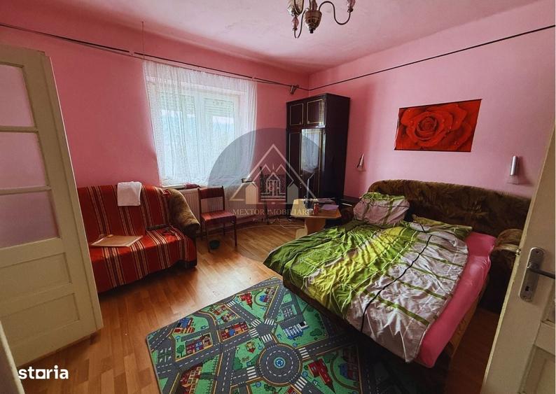 Casă cu 3 camere în Pănade