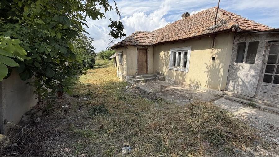 Teren de 1321 mp, în Lumina