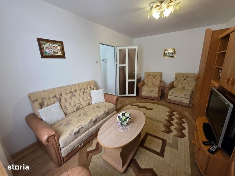 2 camere, zona Smirodava , decomandat, etaj intermediar, mobilat - 4