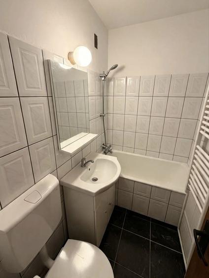 Apartament 3 camere 57 mp | Aleea Buia | Sub Arini | Central | Pivnita - 1