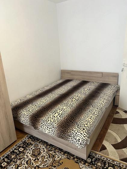 Apartament cu 3 camere decomandat în Telegrafului