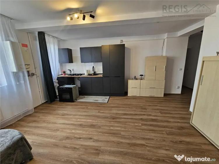 Apartament cu 2 camere decomandat, mobilat în 13 Decembrie