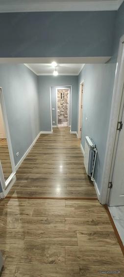 Apartament cu 3 camere decomandat în Micro 3