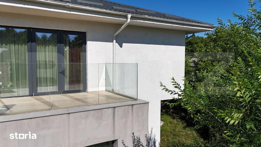 Casă cu 4 camere cu Teren 330 Mp în Bucium