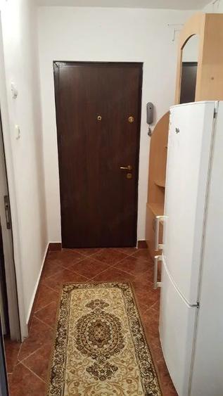 Garsonieră semidecomandată în Matei Basarab