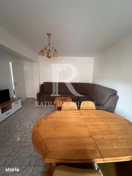 Apartament cu 3 camere în Orașul Nou