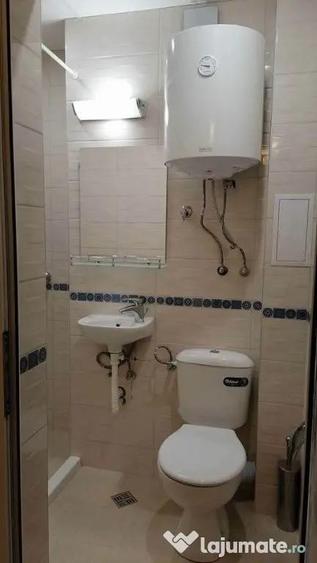 Garsonieră decomandată în Fabric