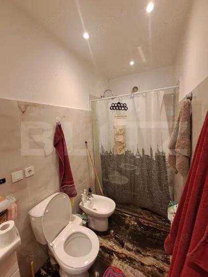 Casă cu Teren 1345 Mp în Central