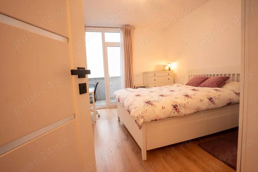 Apartament cu 3 camere decomandat în Badea Cârțan