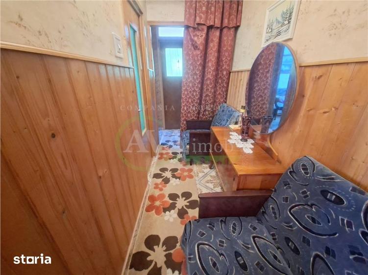 Apartament cu 3 camere în Mioriței
