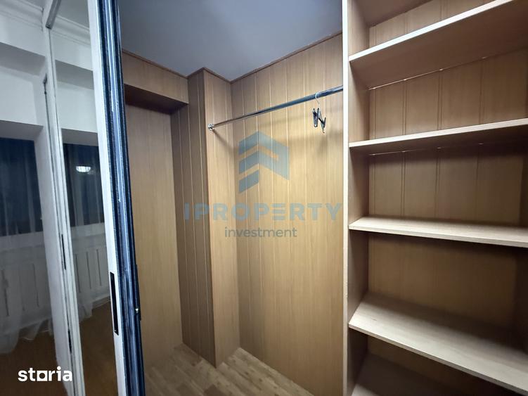 Apartament cu 3 camere semidecomandat, mobilat în Decebal