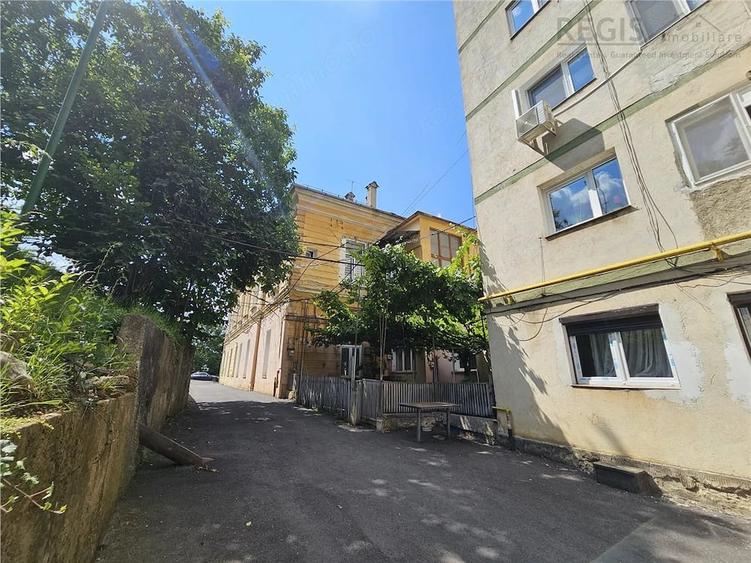 Garsonieră în Central