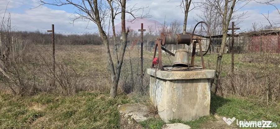 Casă cu 4 camere cu Teren 614 Mp în Stânca (Ștefănești)