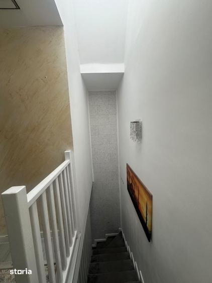 Casă cu 3 camere cu Teren 100 Mp în Central