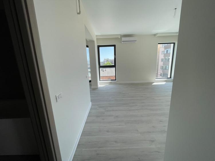 Apartament cu 2 camere decomandat, mobilat în Tomis Plus