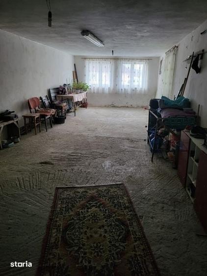 Casă cu 4 camere cu Teren 162 Mp în Central