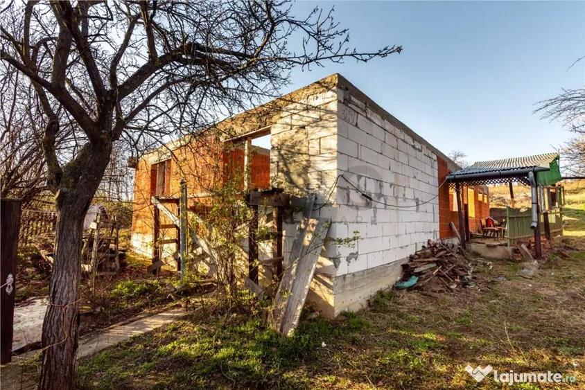 RECO. CASA LA ROSU , CETARIU - 8